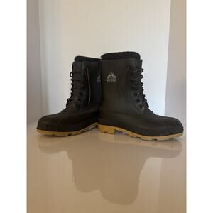 Vintage Bata USA Insulated Rubber Snow Boots Mens 7 Lace Up